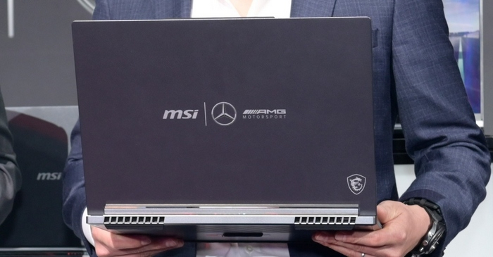 msi-stealth-16-mercedes-amg-image4.jpg