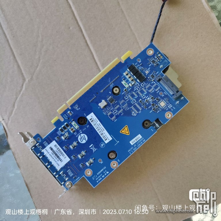 RTX3000背面