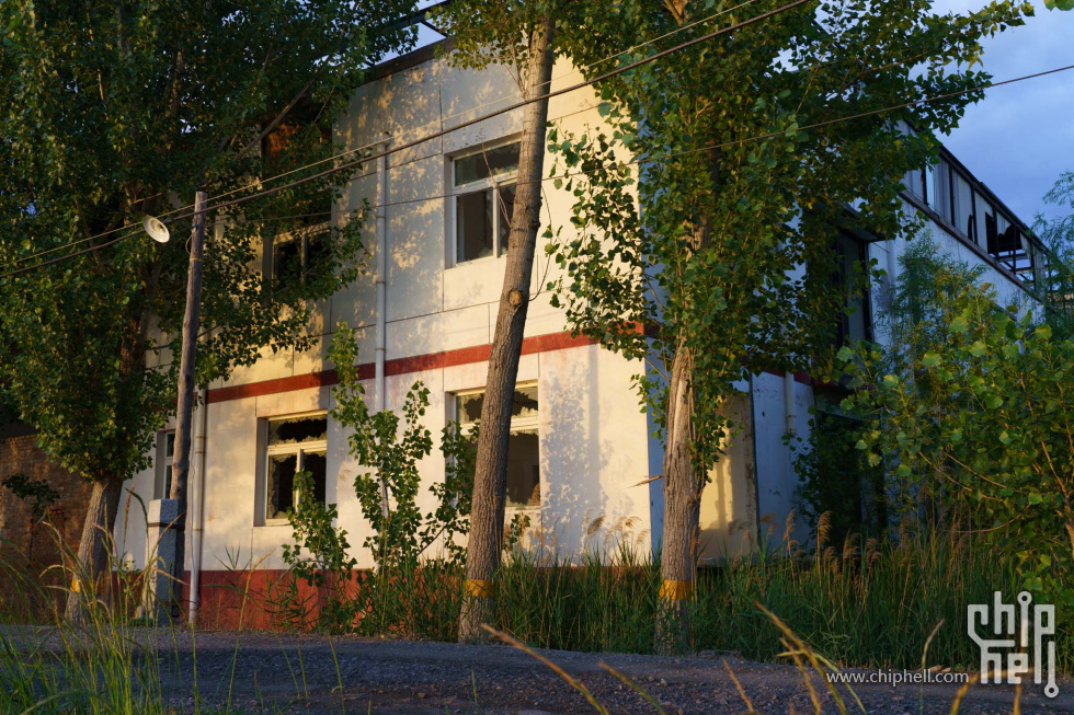 LEL06197.jpg