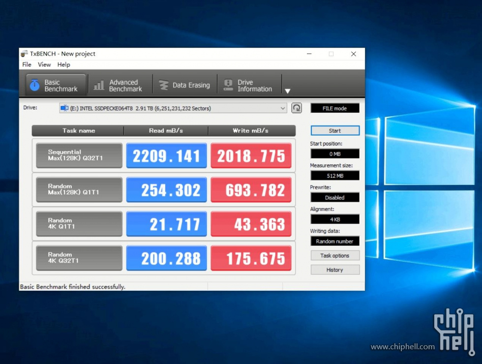 捕获英特尔 Intel DC P4618 6.4TB PCIe NVMe 数据中心级SSD固态硬盘 - Windows 直通 (.jpg