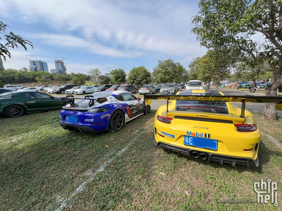 GT4GT3.jpg