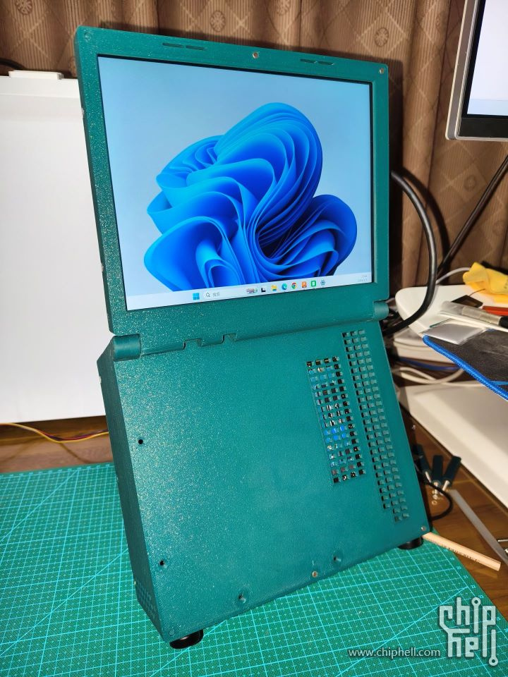 V3 720.jpg