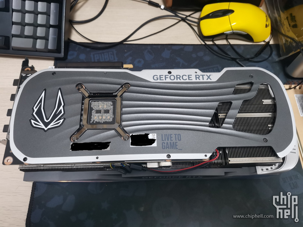 zotac1.jpg