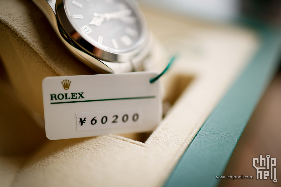 Rolex-12.jpg