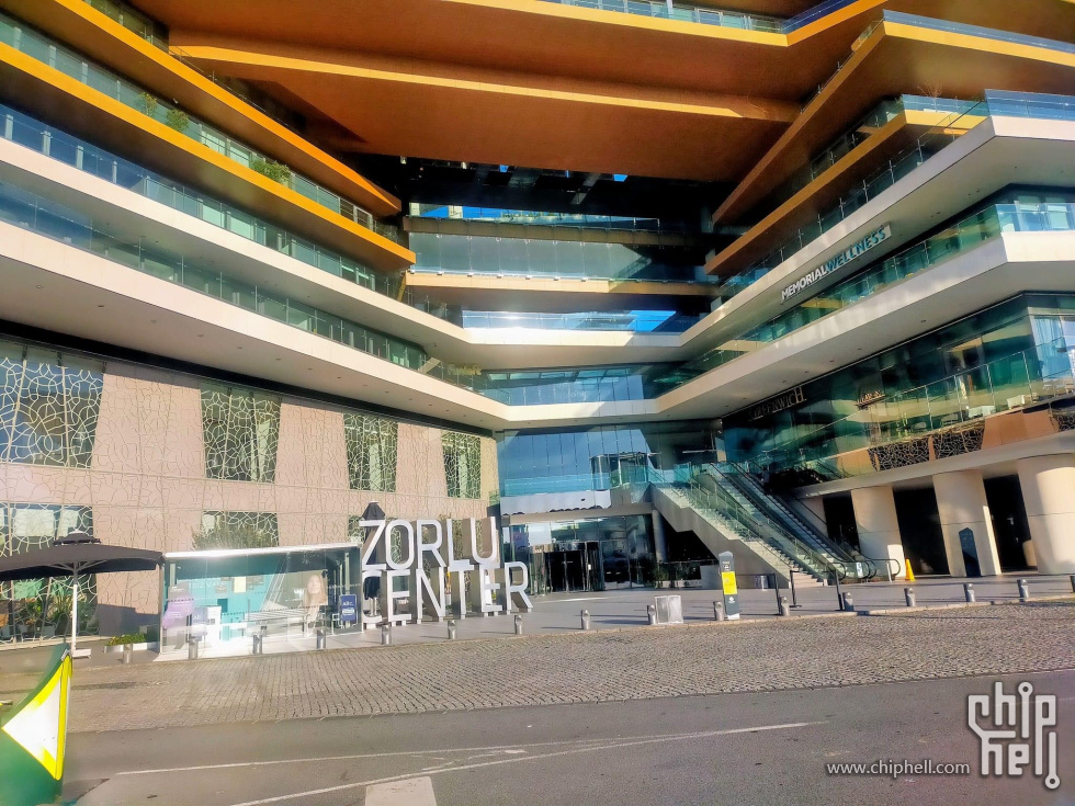 Zorlu Center (3).jpg
