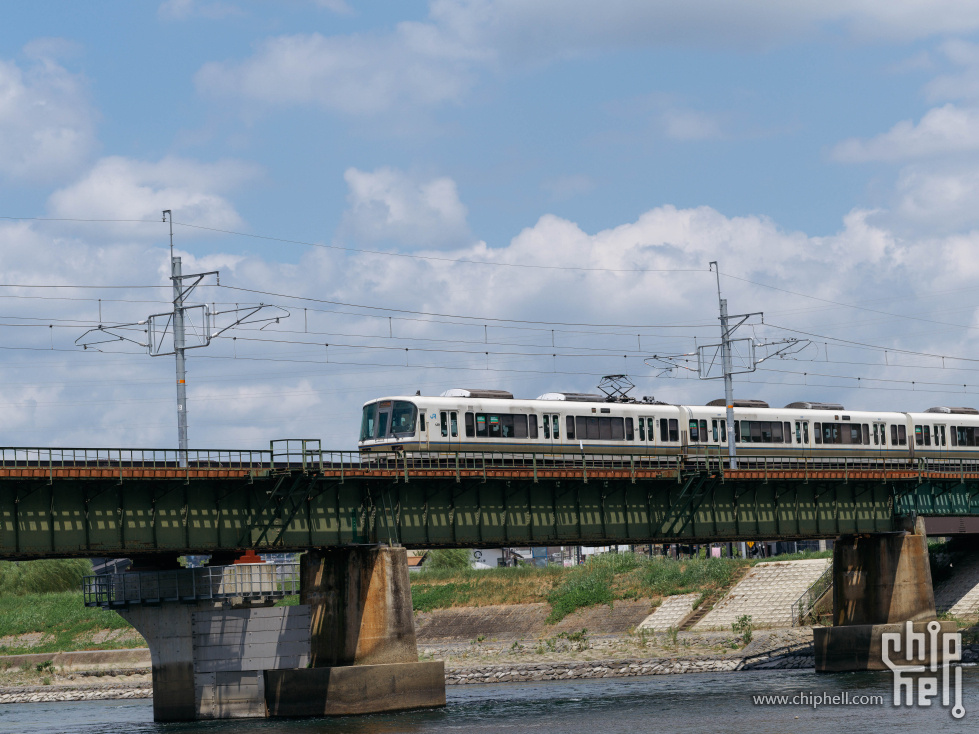B0001760_prv.jpg