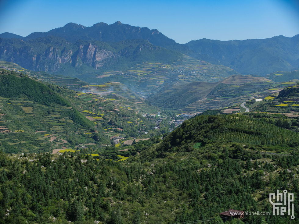 天地冶海周边的梯田山景2.jpg