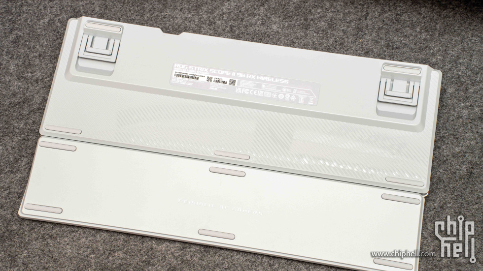 2-GAO03134.jpg