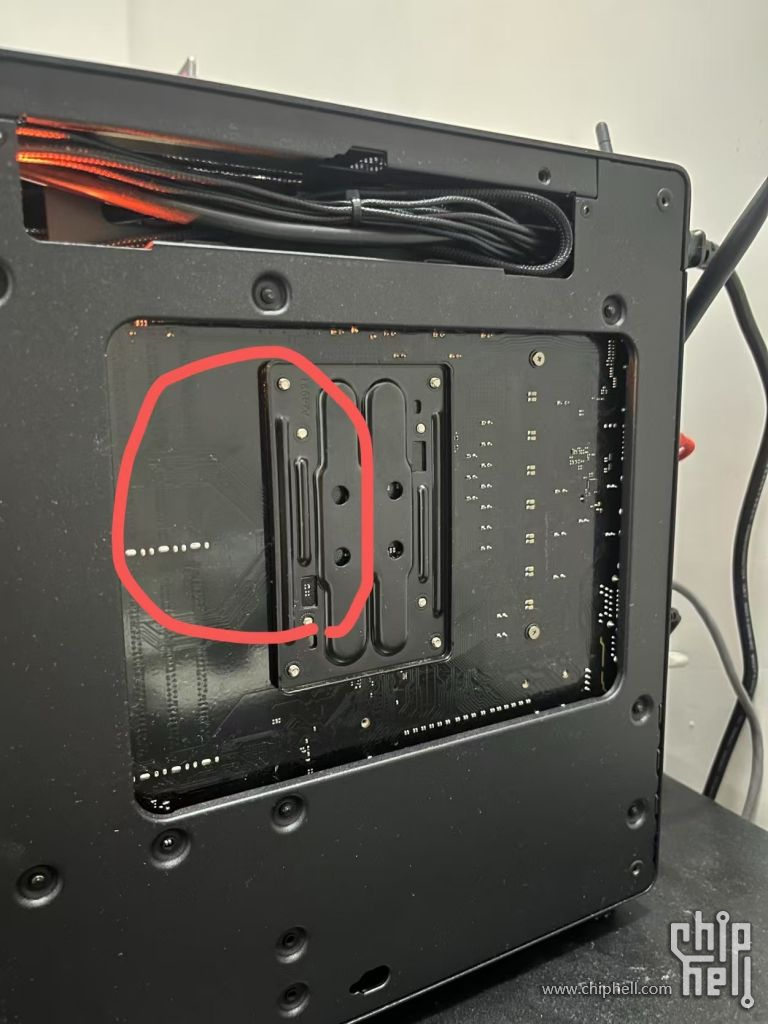 啸叫声源