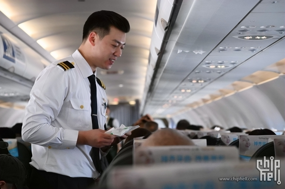 12.此班最帅空少.JPG