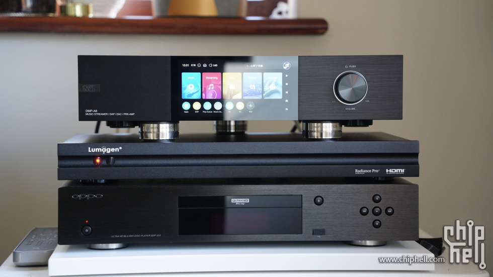 7M400033 copy.jpg