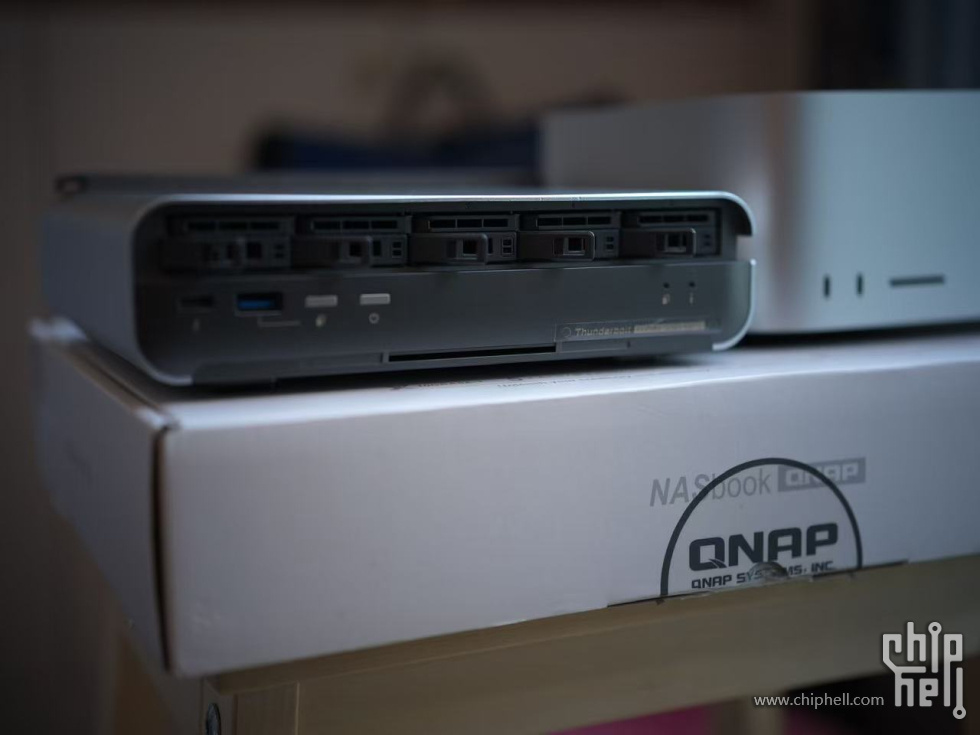 qnap6.jpg