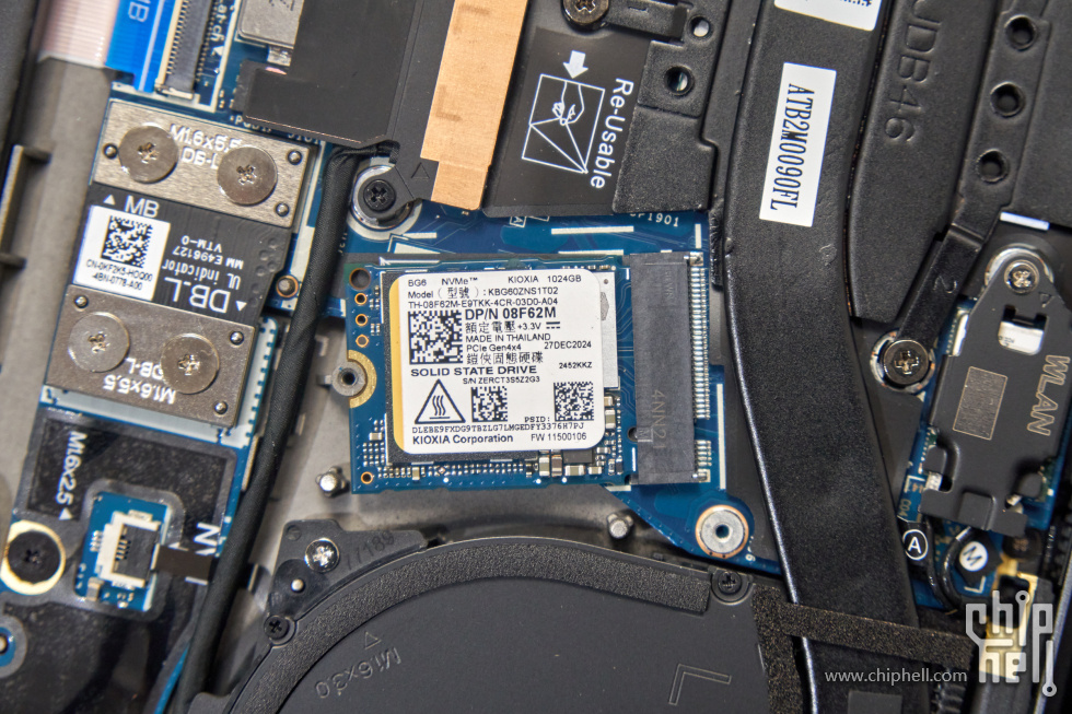 25-03-18_dell-pro-14-premium-unbox_DSC00630.jpg