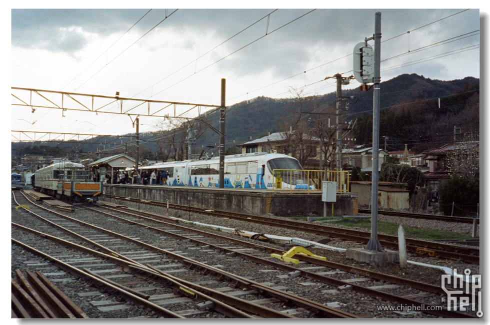 000052110022-2.jpg