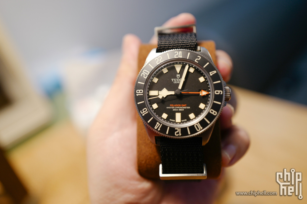 L1000213-2.jpg