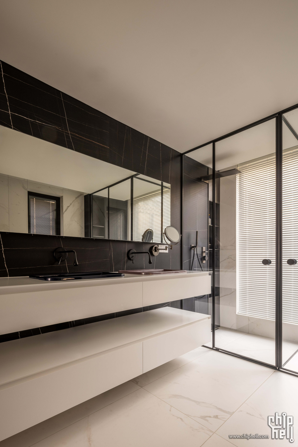 R5II2979.jpg