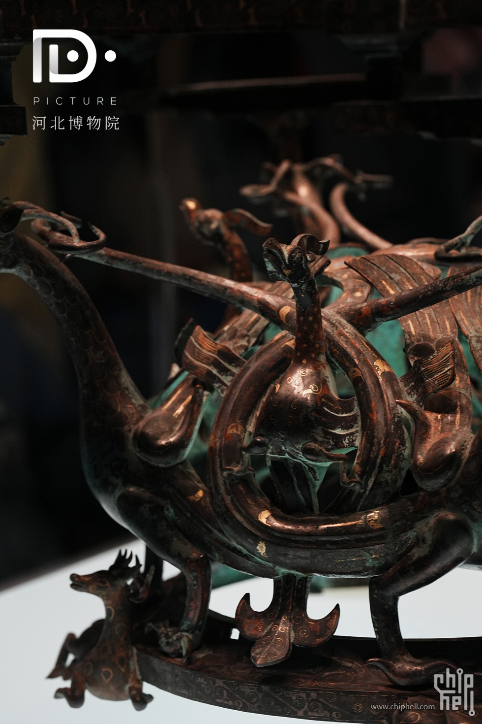 错金银四龙四凤铜方案座 (2).JPG