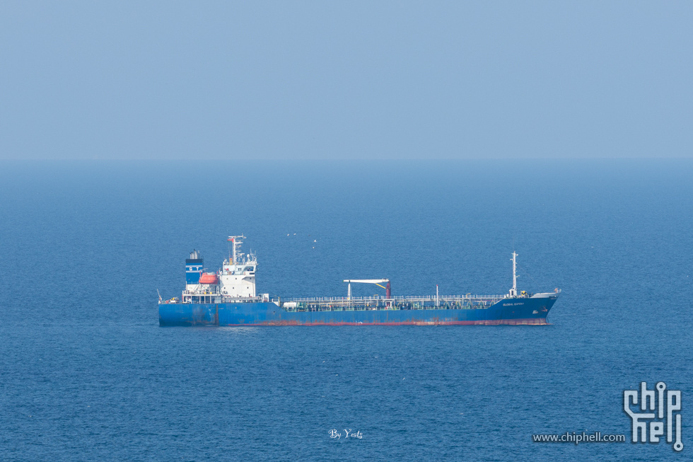 R1_L5553.jpg