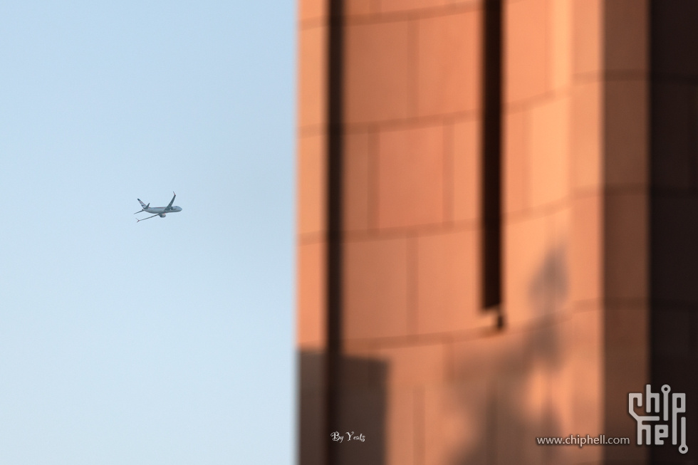 R1_L5717.jpg
