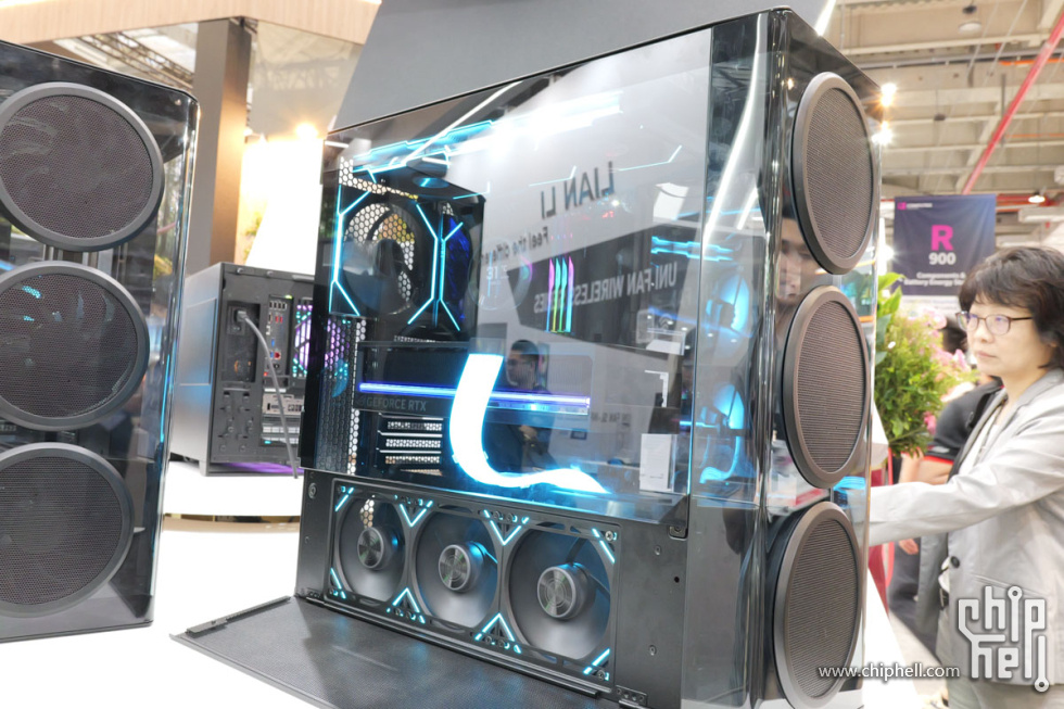 联力LANCOOL 4.jpg