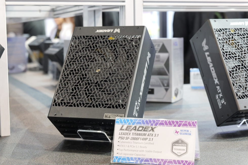 Computex2025_SUPER_FLOWER_3.jpg