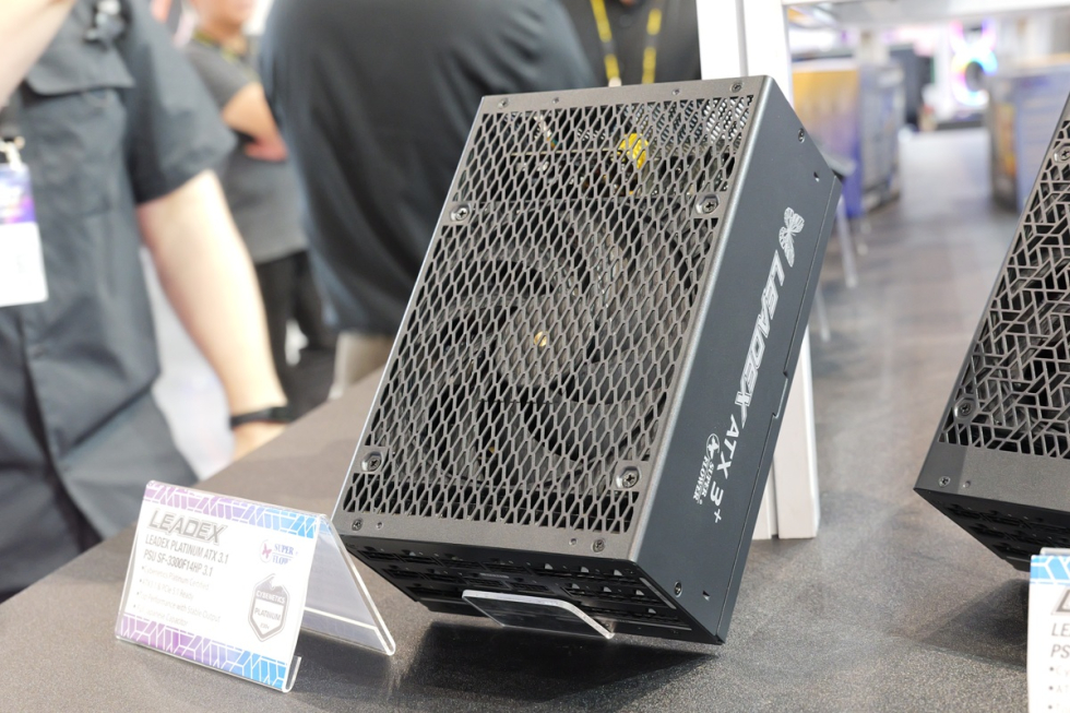 Computex2025_SUPER_FLOWER_2.jpg