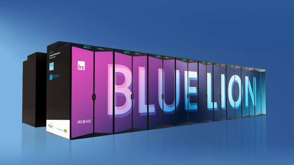 Blue_Lion_T.jpg