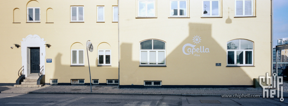 202002_04_xpan_Portra400_09.jpg