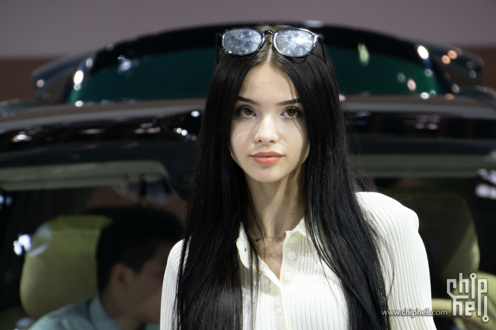 DSC08243_Lr.jpg