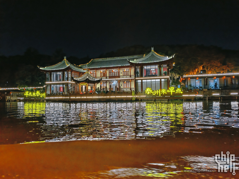 day1-003夜游凤城河 (35).jpg