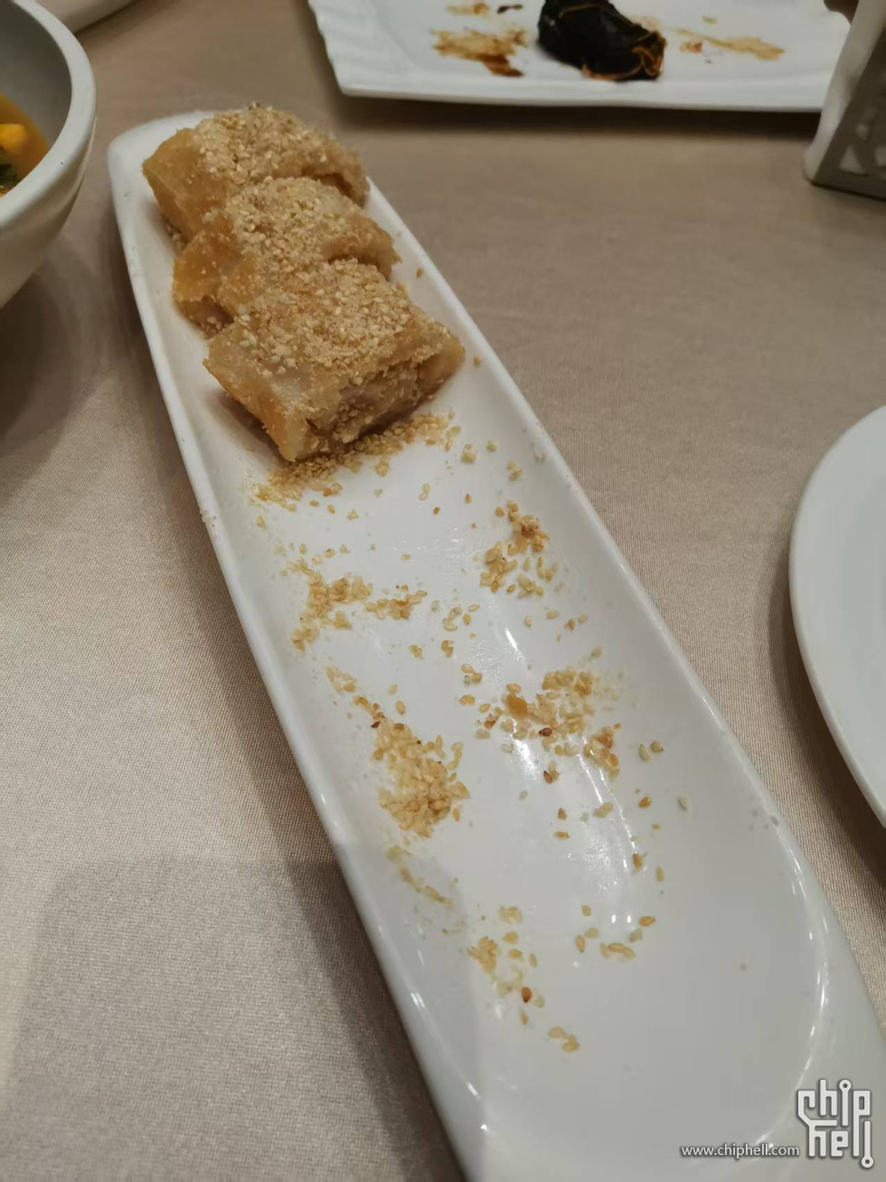 脆糯打麦场(纯粹的糖油碳水混合物，被吃了3块终于记起要拍了)