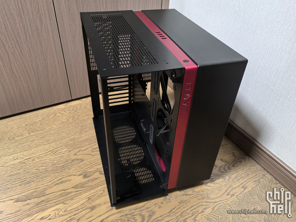 机箱_resize.jpg