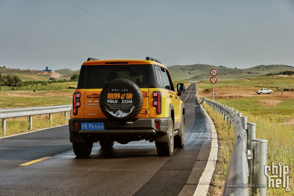 CR5_8226.jpg