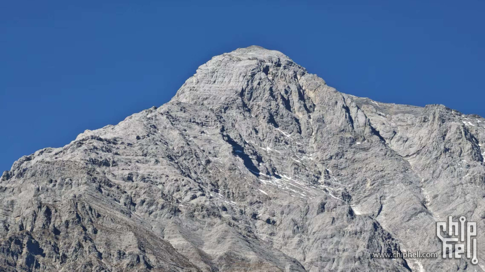 第五天早上出发玉龙雪山，这季节没什么雪，就只去了云杉坪和蓝月谷。
