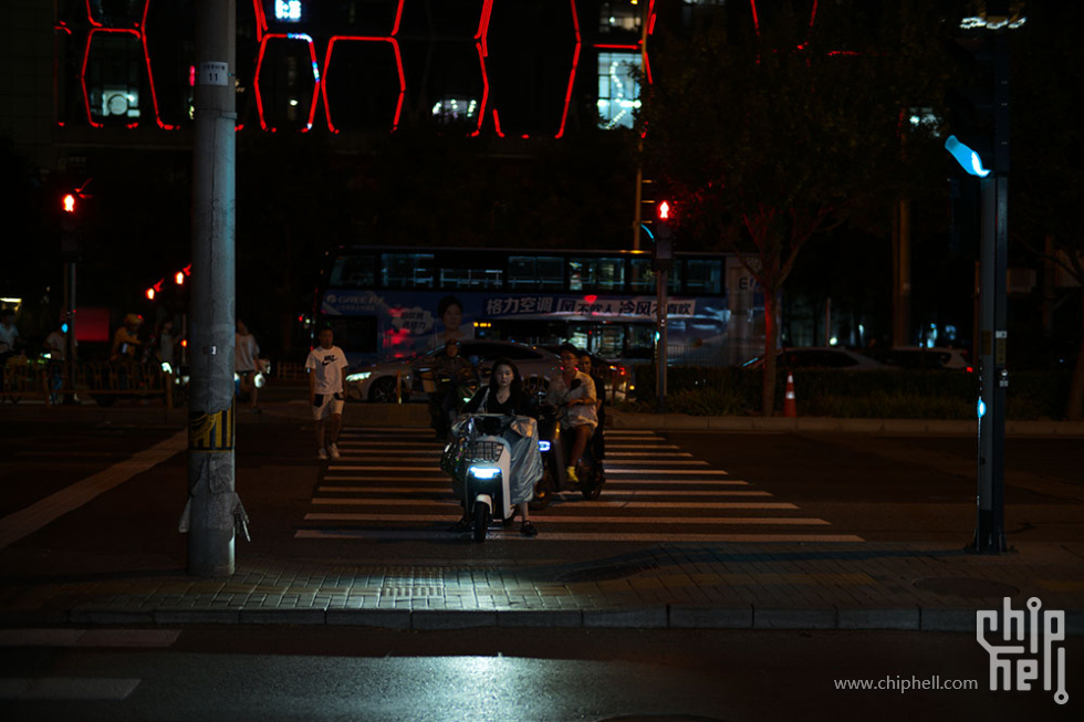L1003353.jpg