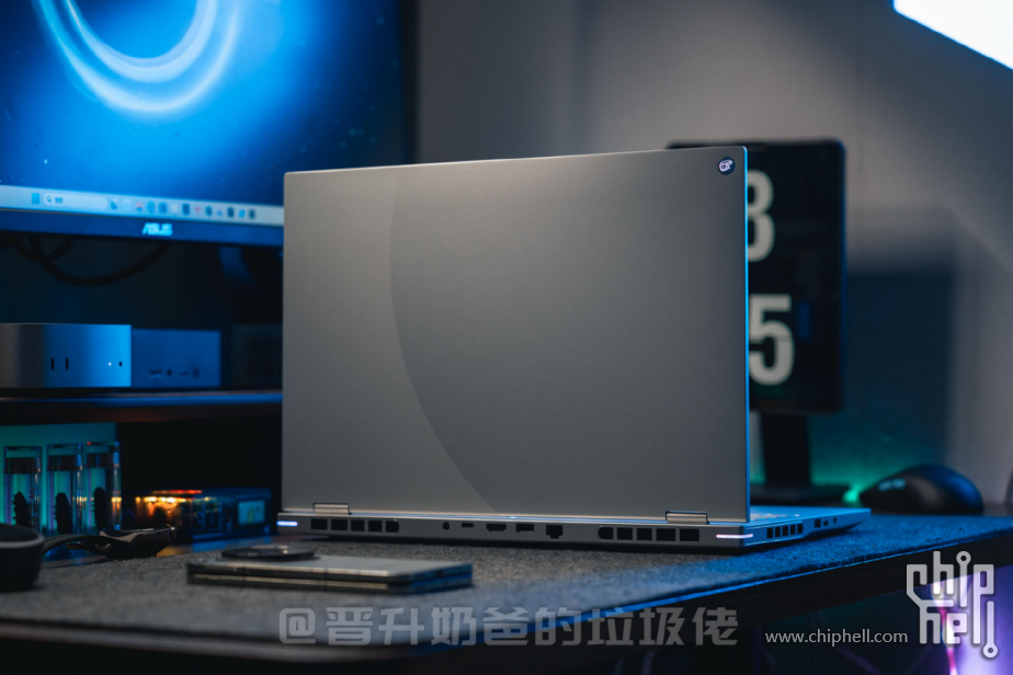 七彩虹高端游戏本成了！首秀即巅峰，iGame M16 Origo & RTX5060591.png