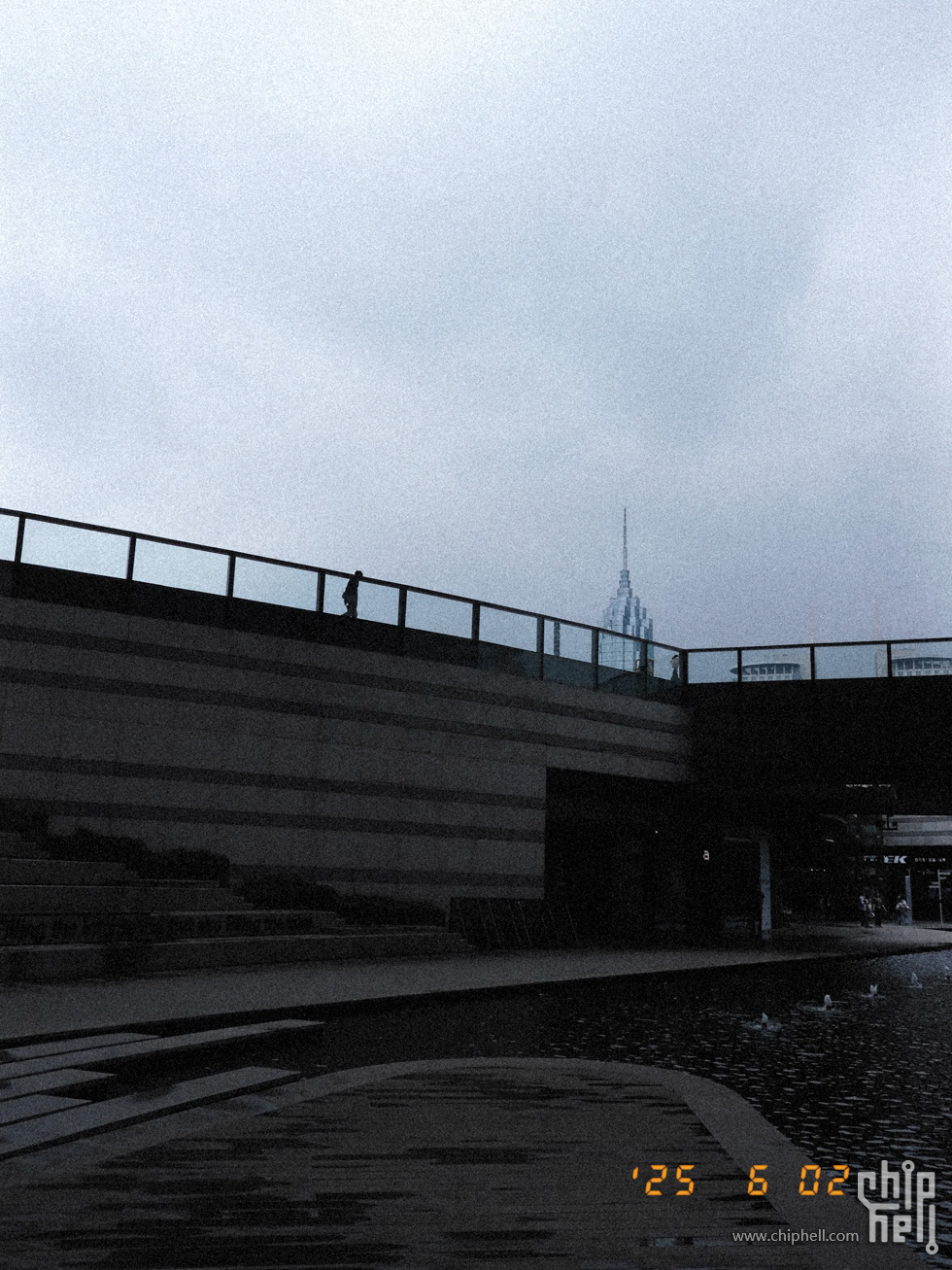 FPTR0026.jpg