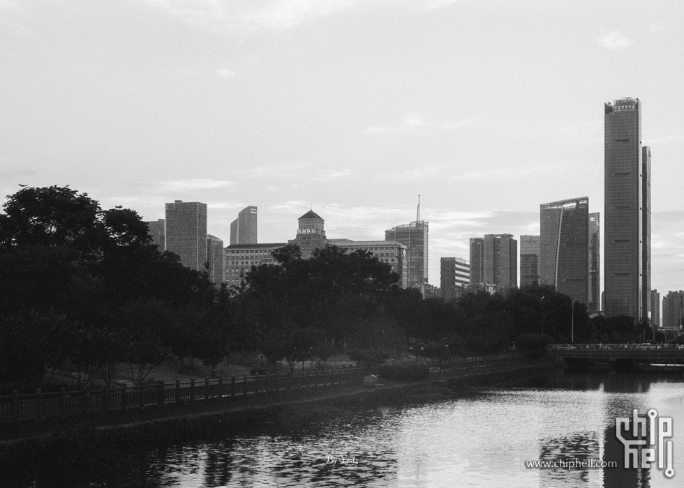 05120010.jpg