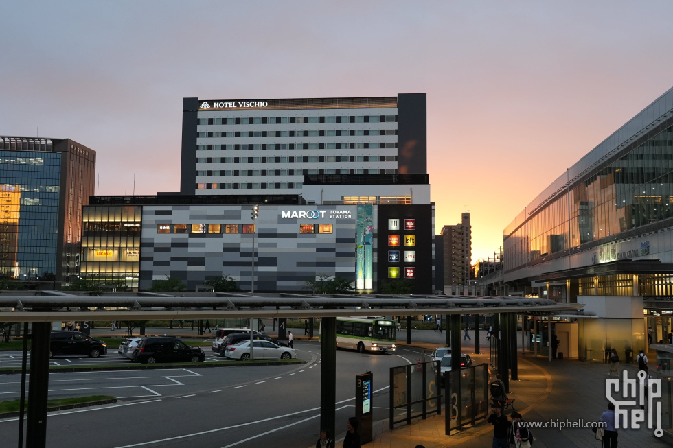 DSC01125-min.JPG