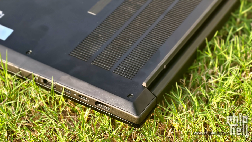 Thinkpad T14P gen2-17.jpg