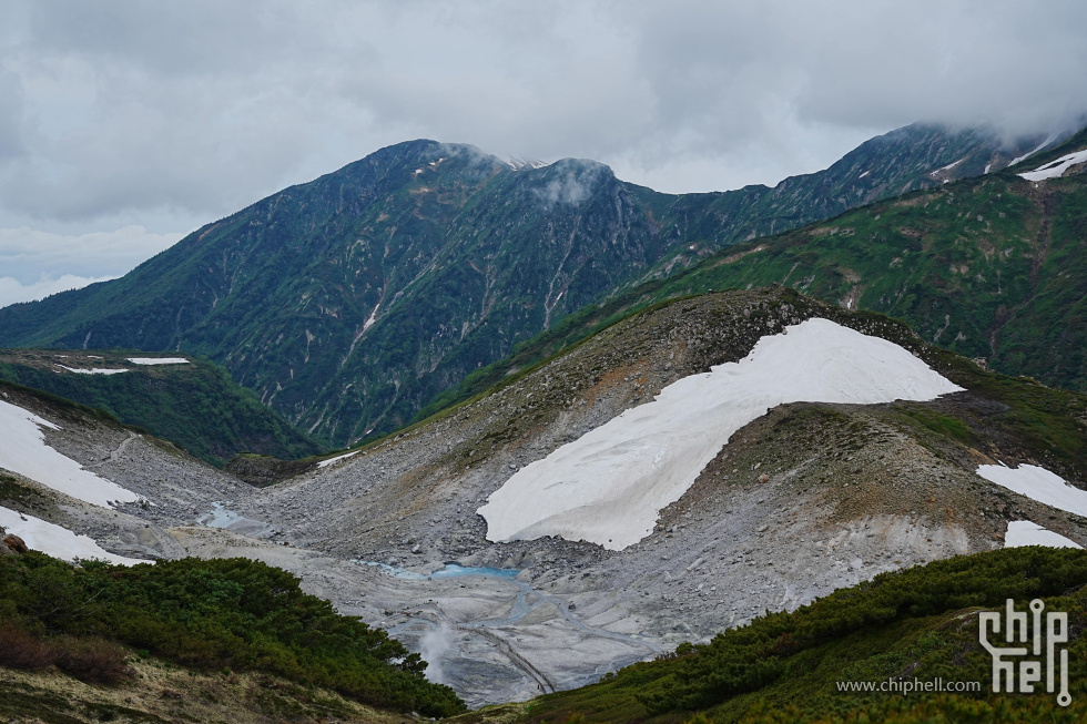 DSC01553-min.jpg