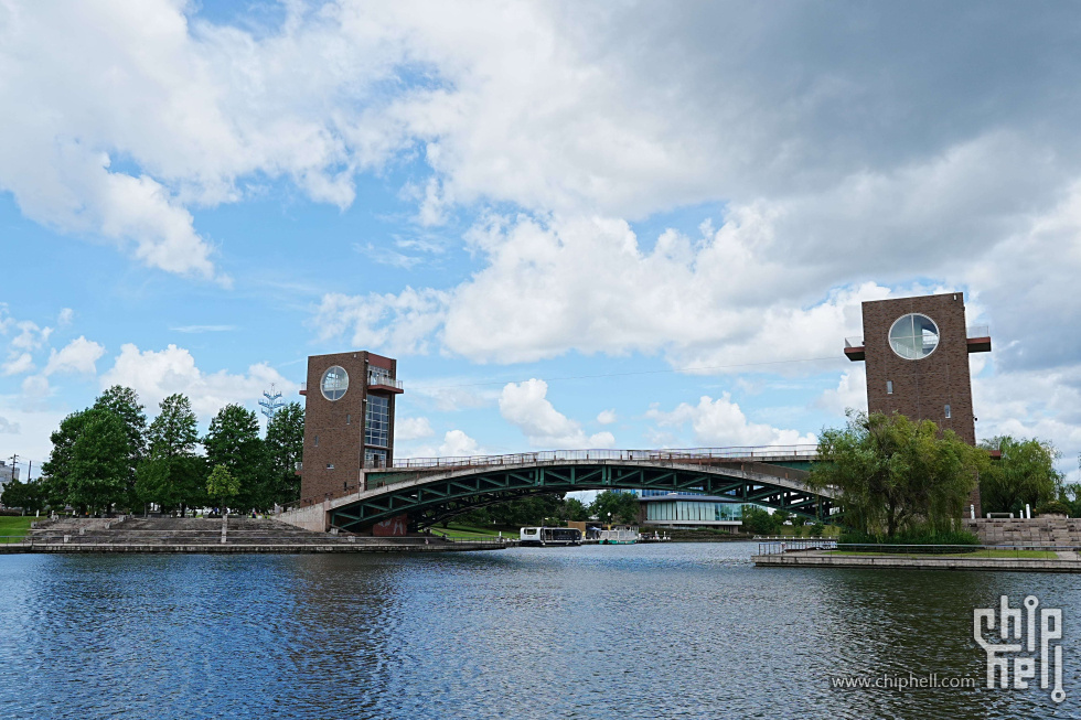 DSC01778-min.jpg