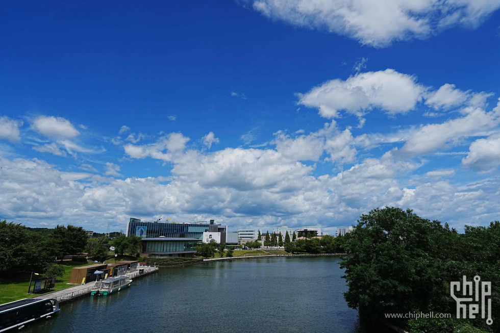 DSC01839-min.jpg