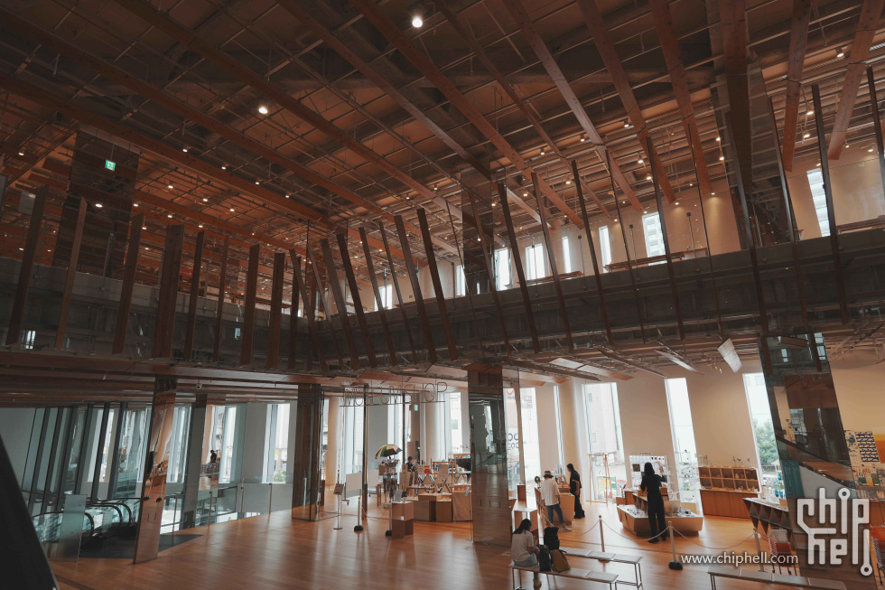DSC01977-min.jpg