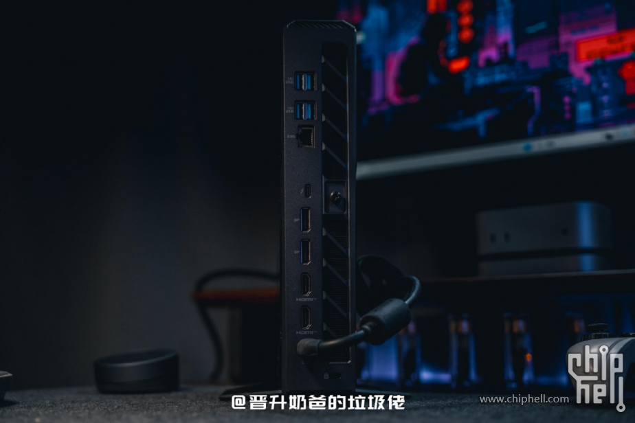 3L主机爽玩4K3A 本地大语言模型_ROG NUC with RTX5080974.png