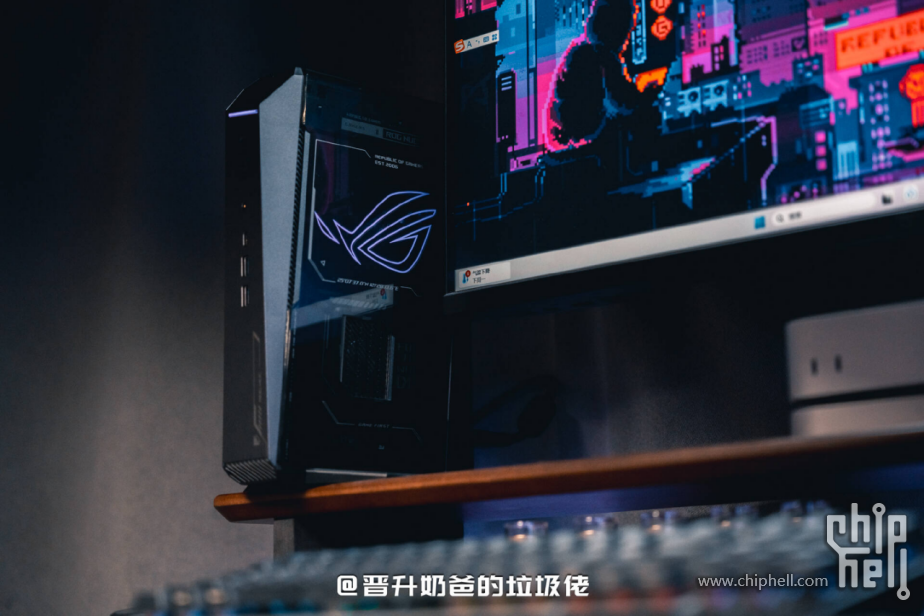 3L主机爽玩4K3A 本地大语言模型_ROG NUC with RTX5080987.png