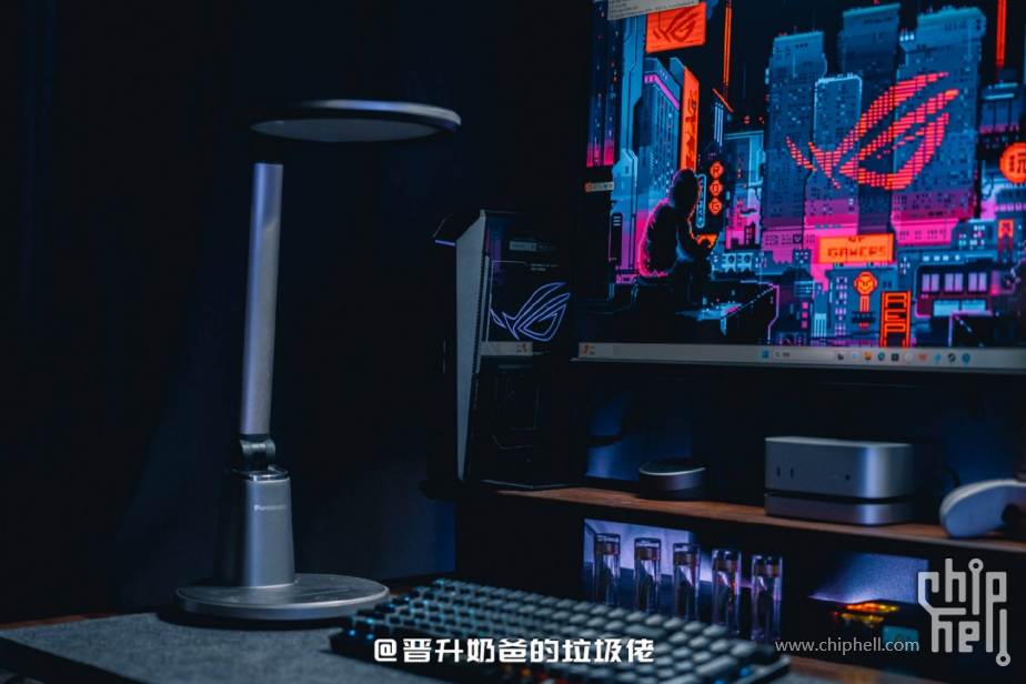 3L主机爽玩4K3A 本地大语言模型_ROG NUC with RTX5080988.png