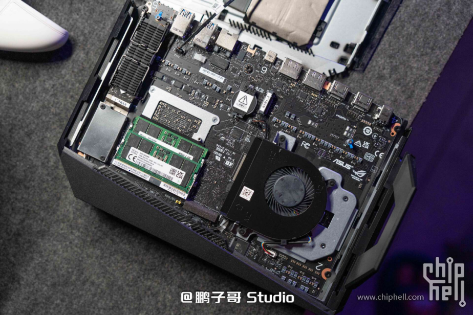 3L主机爽玩4K3A 本地大语言模型_ROG NUC with RTX50803174.png