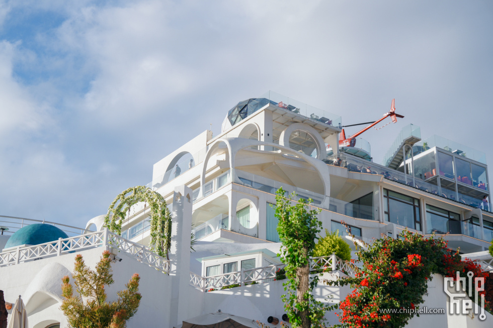 A7500840-lr4m.jpg