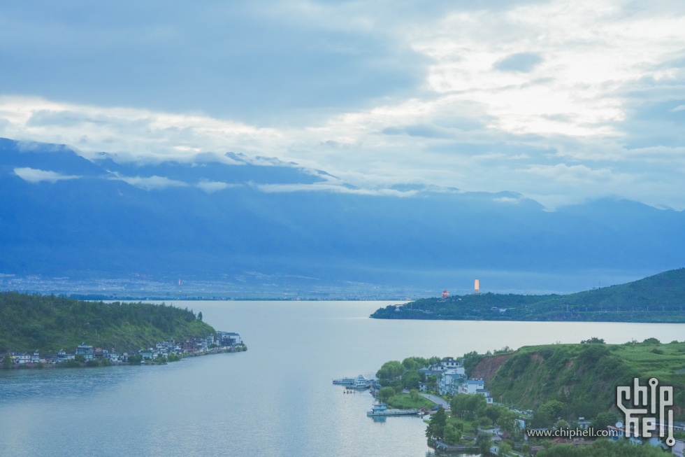 A7501019-lr4m.jpg